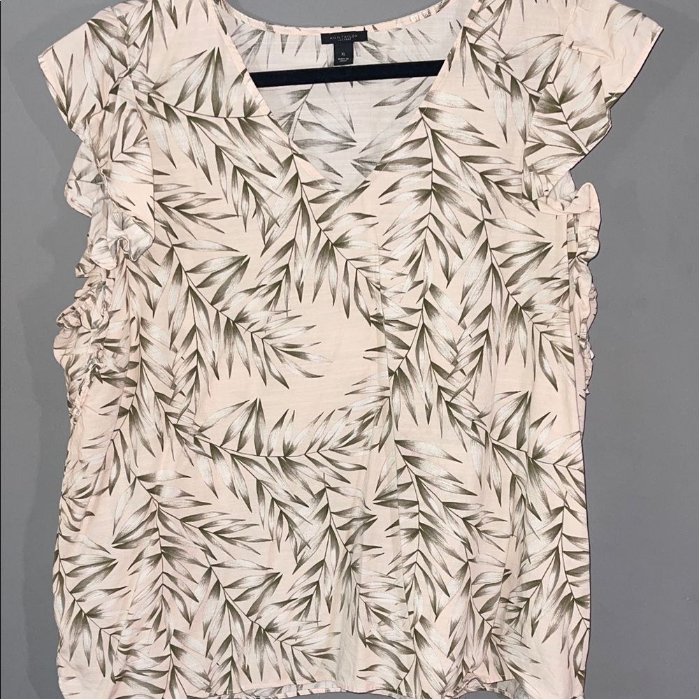 Ann Taylor Leaf Print Ruffle Sleeve Blouse
